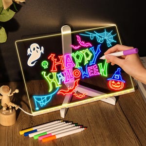GlowBoard™ – LED Drawing Board